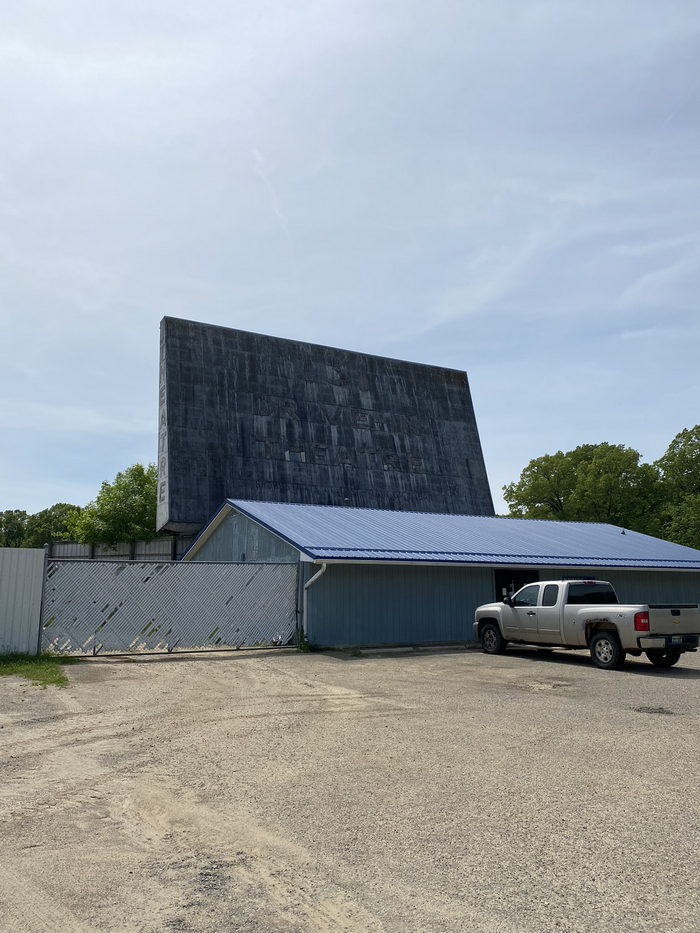 131 Drive-In Theatre - May 29 2022 (newer photo)